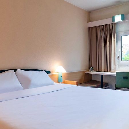 B&B Hotel Grenoble Universite 2 Gières エクステリア 写真