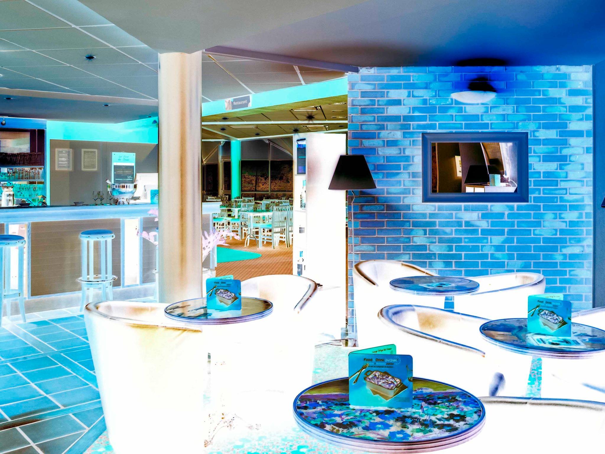 B&B Hotel Grenoble Universite 2 Gières エクステリア 写真