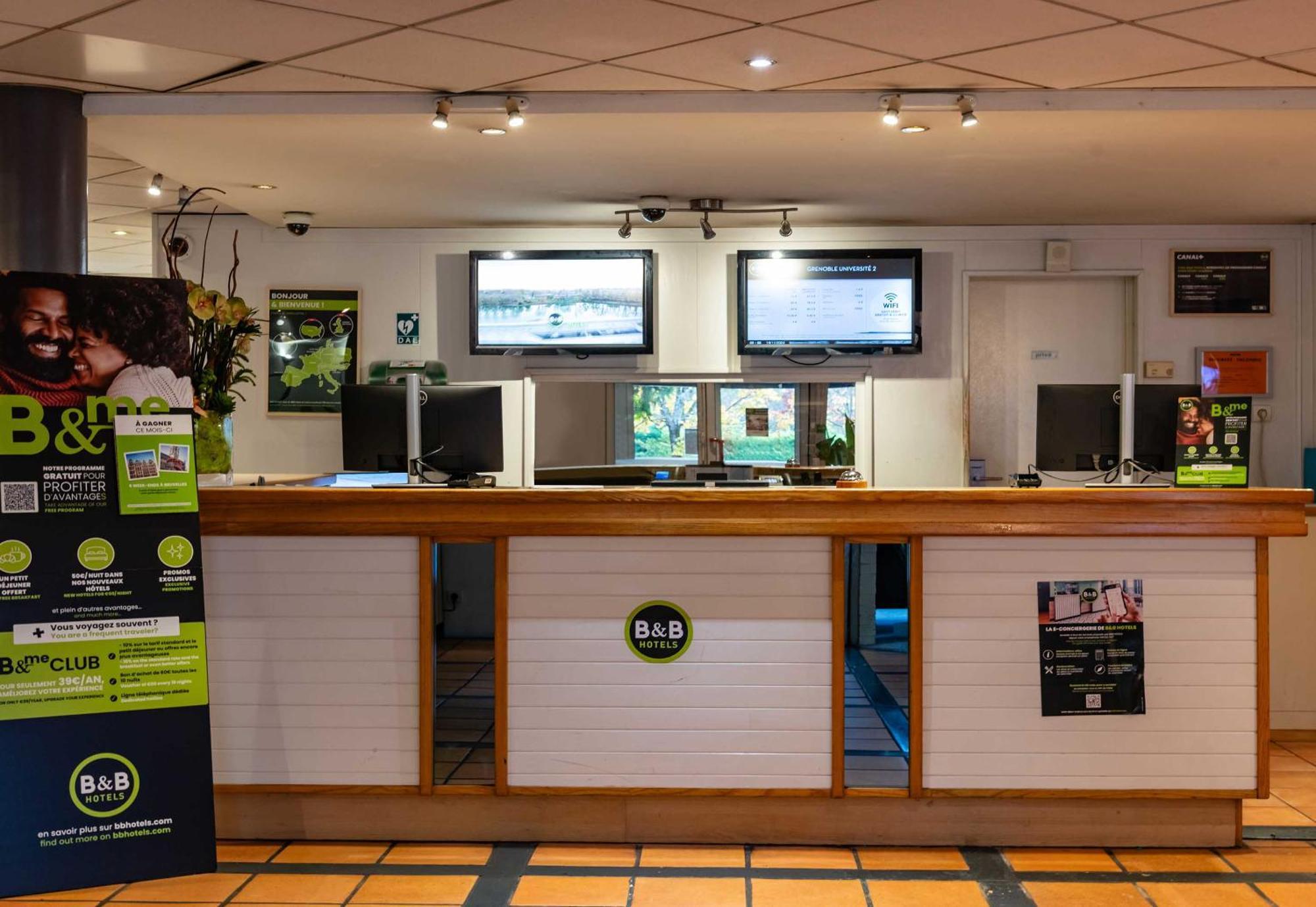B&B Hotel Grenoble Universite 2 Gières エクステリア 写真
