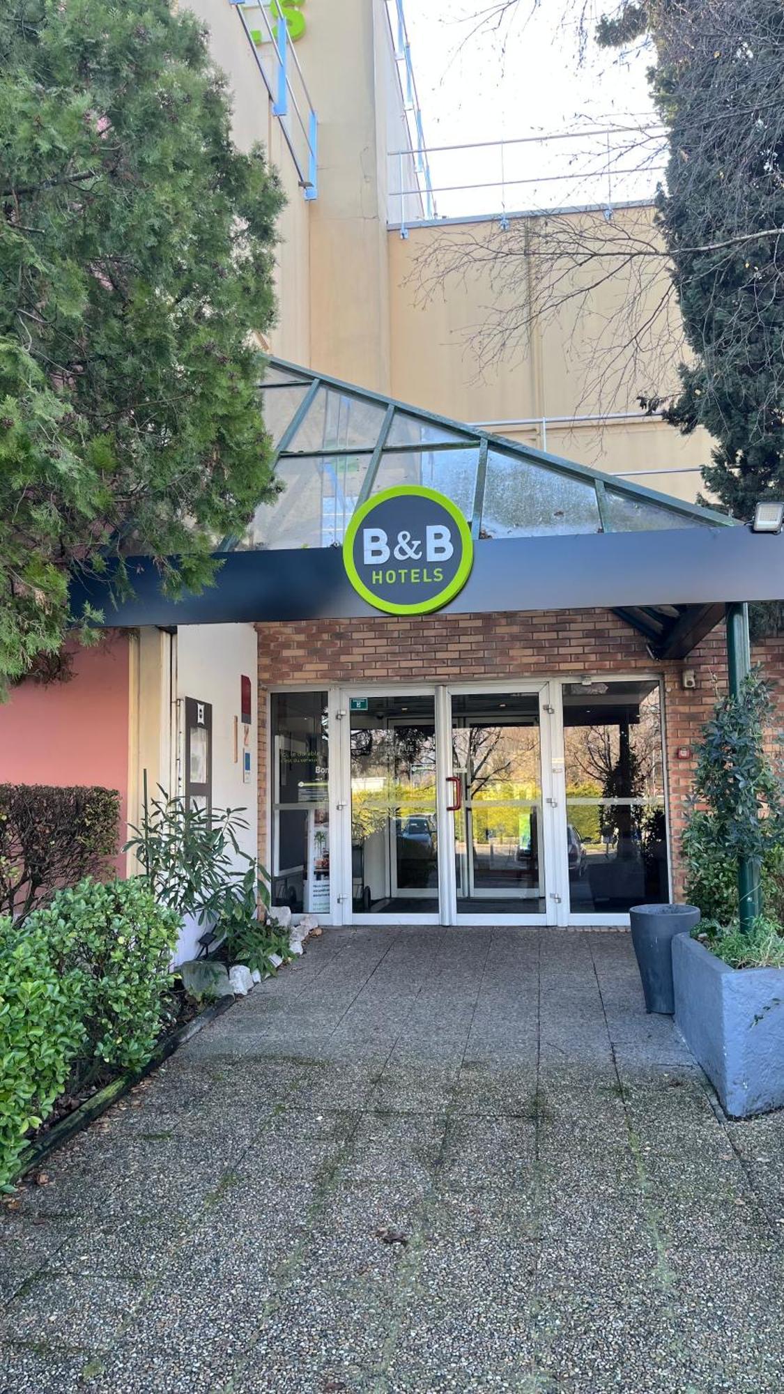 B&B Hotel Grenoble Universite 2 Gières エクステリア 写真